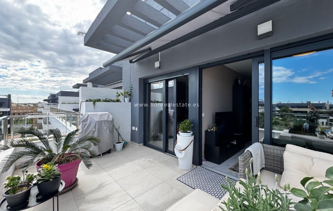 Перепродажа - Квартира / квартира - Orihuela Costa - La Zenia