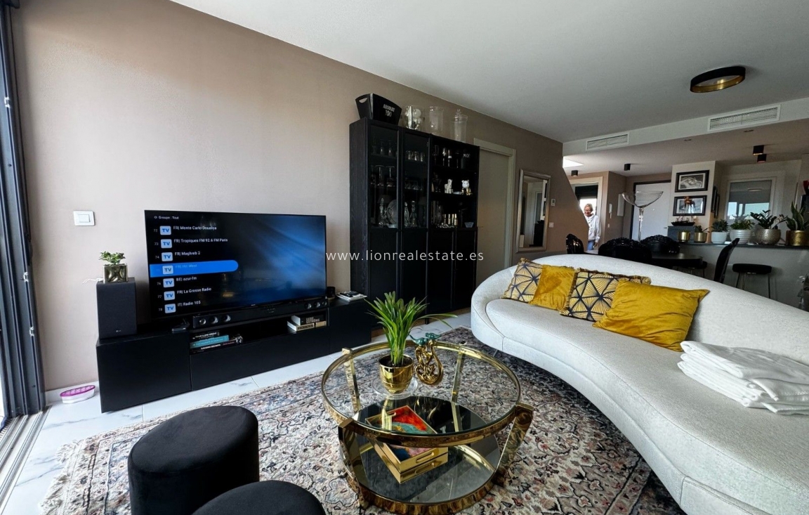 Перепродажа - Квартира / квартира - Orihuela Costa - La Zenia