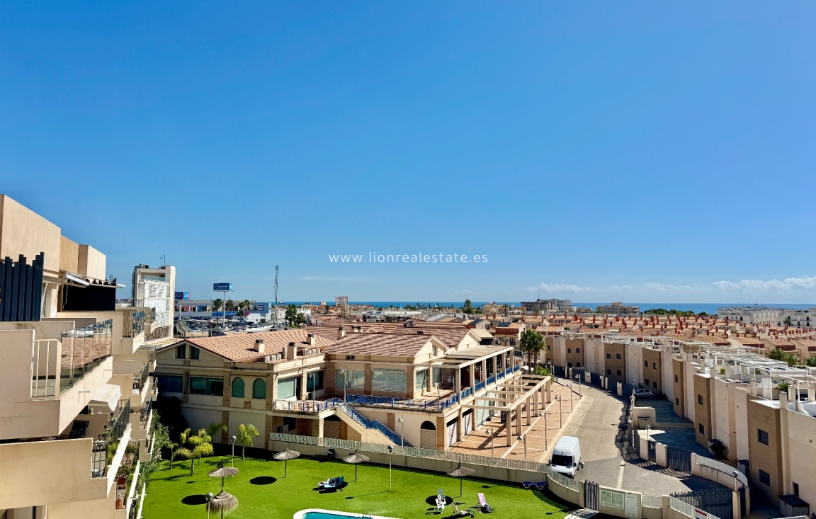 Перепродажа - Квартира / квартира - Orihuela Costa - La Zenia