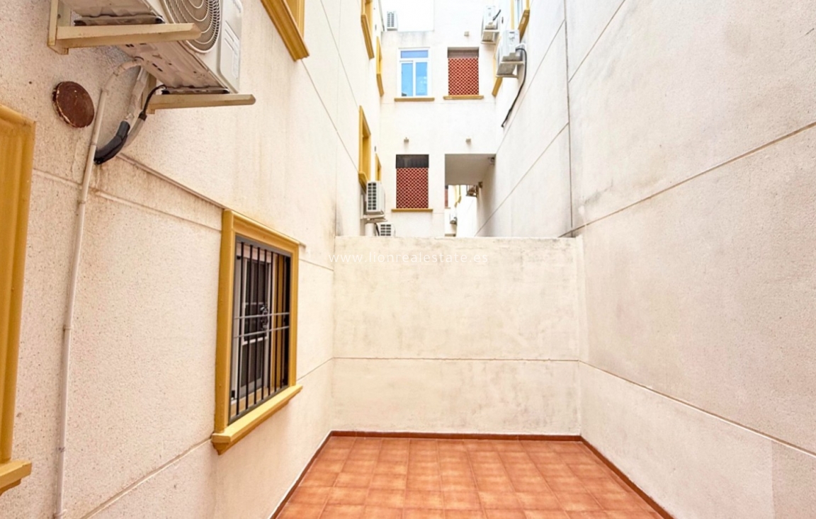 Перепродажа - Квартира / квартира - Orihuela Costa - Lomas de Cabo Roig