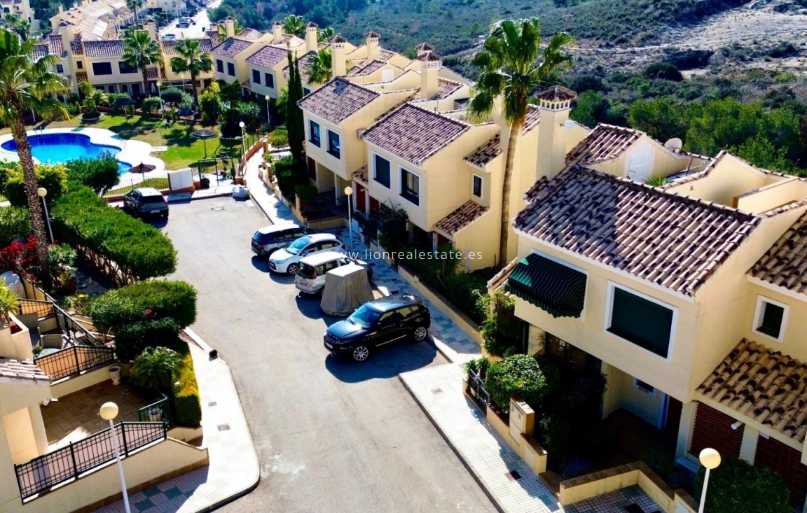 Перепродажа - Квартира / квартира - Orihuela Costa - Lomas de Campoamor