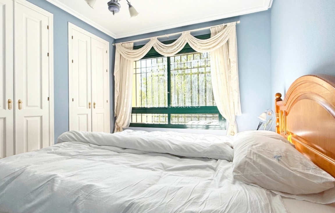 Перепродажа - Квартира / квартира - Orihuela Costa - Lomas de Campoamor