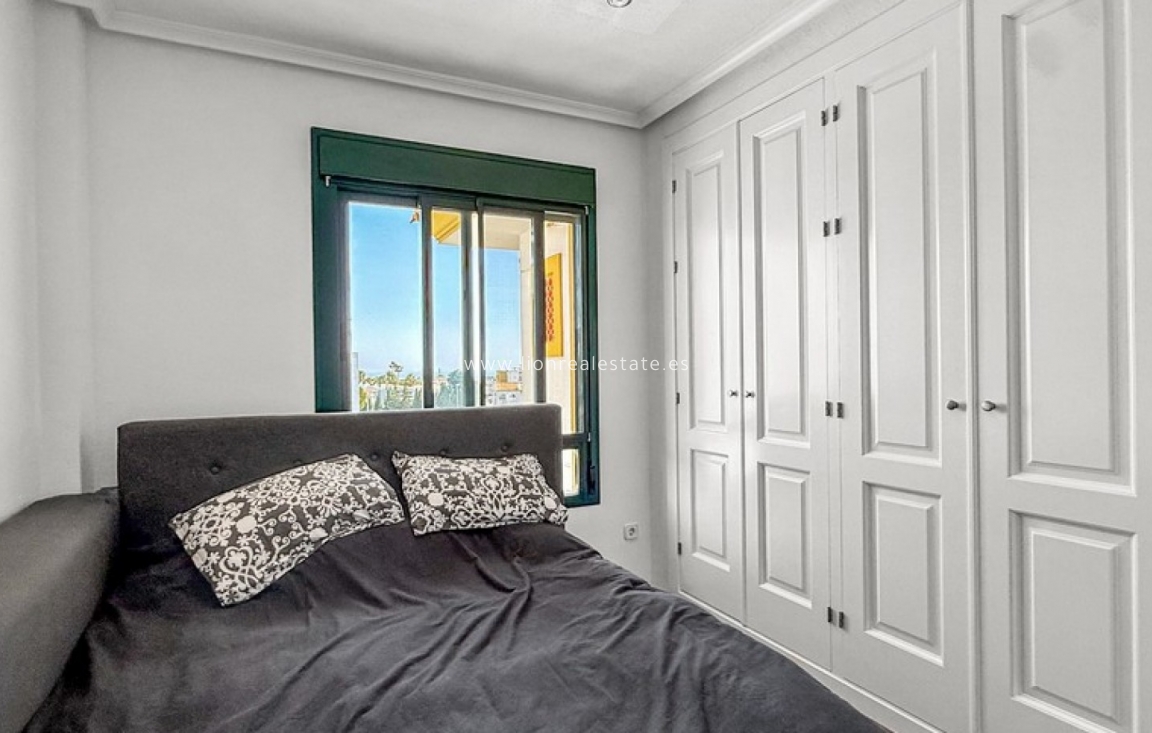 Перепродажа - Квартира / квартира - Orihuela Costa - Lomas de Campoamor