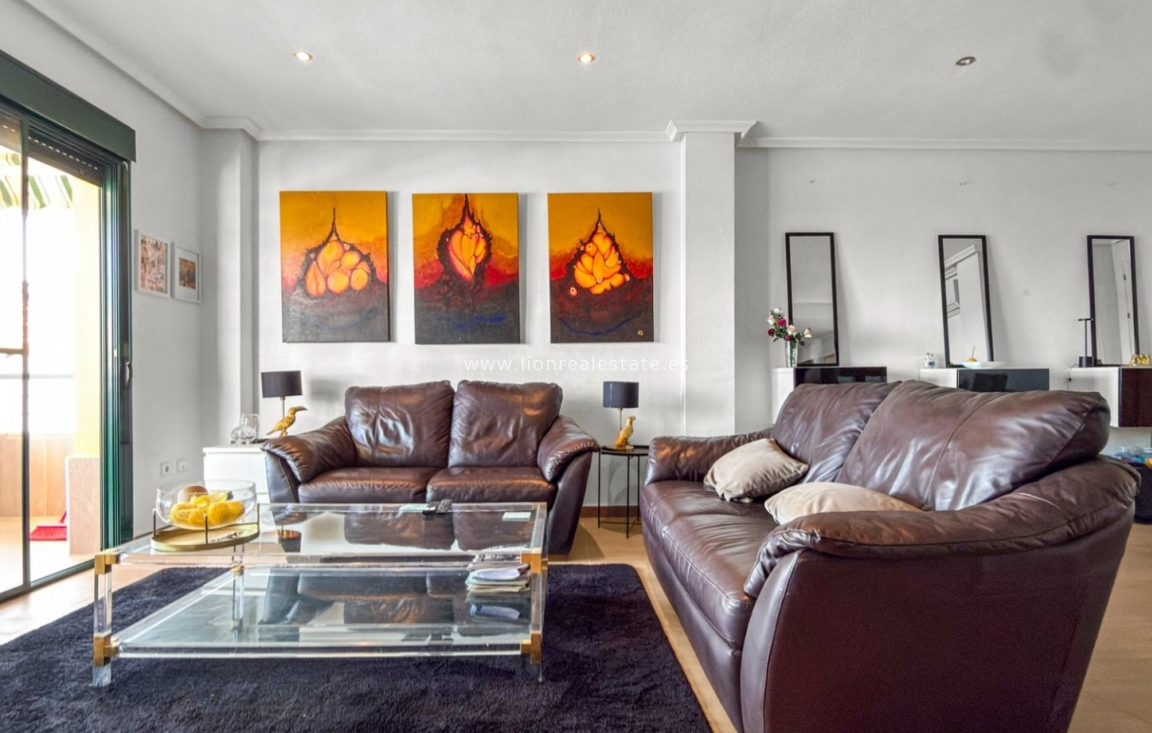 Перепродажа - Квартира / квартира - Orihuela Costa - Lomas de Campoamor