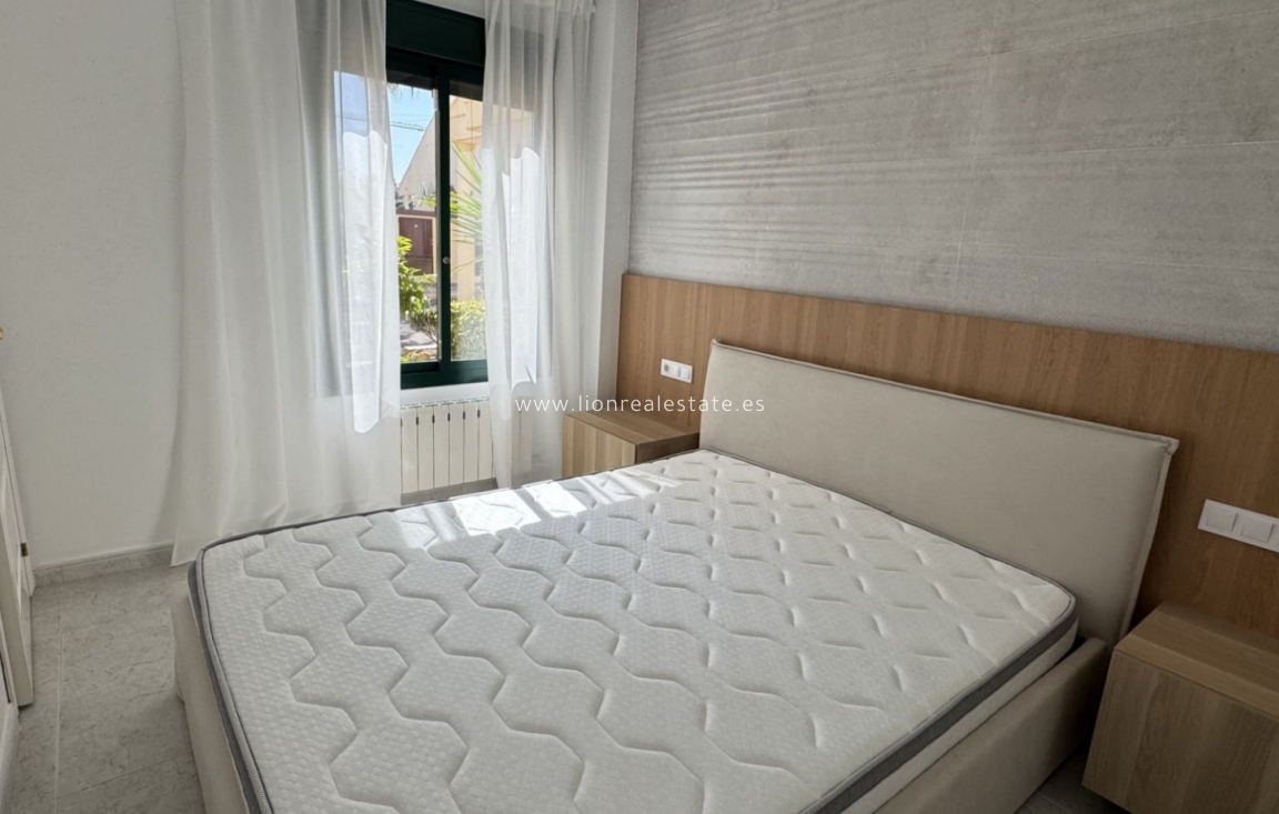 Перепродажа - Квартира / квартира - Orihuela Costa - Lomas de Campoamor