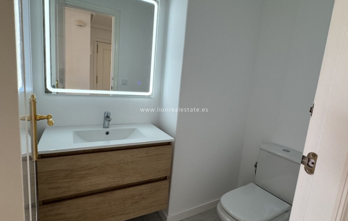 Перепродажа - Квартира / квартира - Orihuela Costa - Lomas de Campoamor