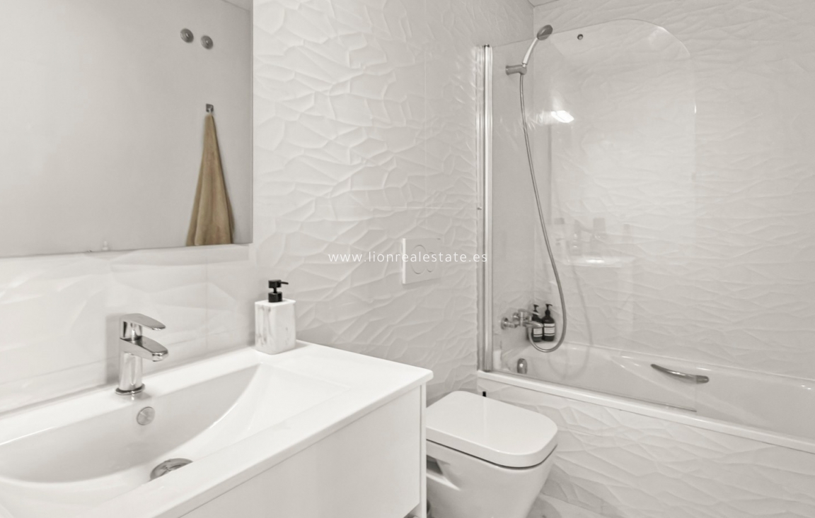 Перепродажа - Квартира / квартира - Orihuela Costa - Los Altos