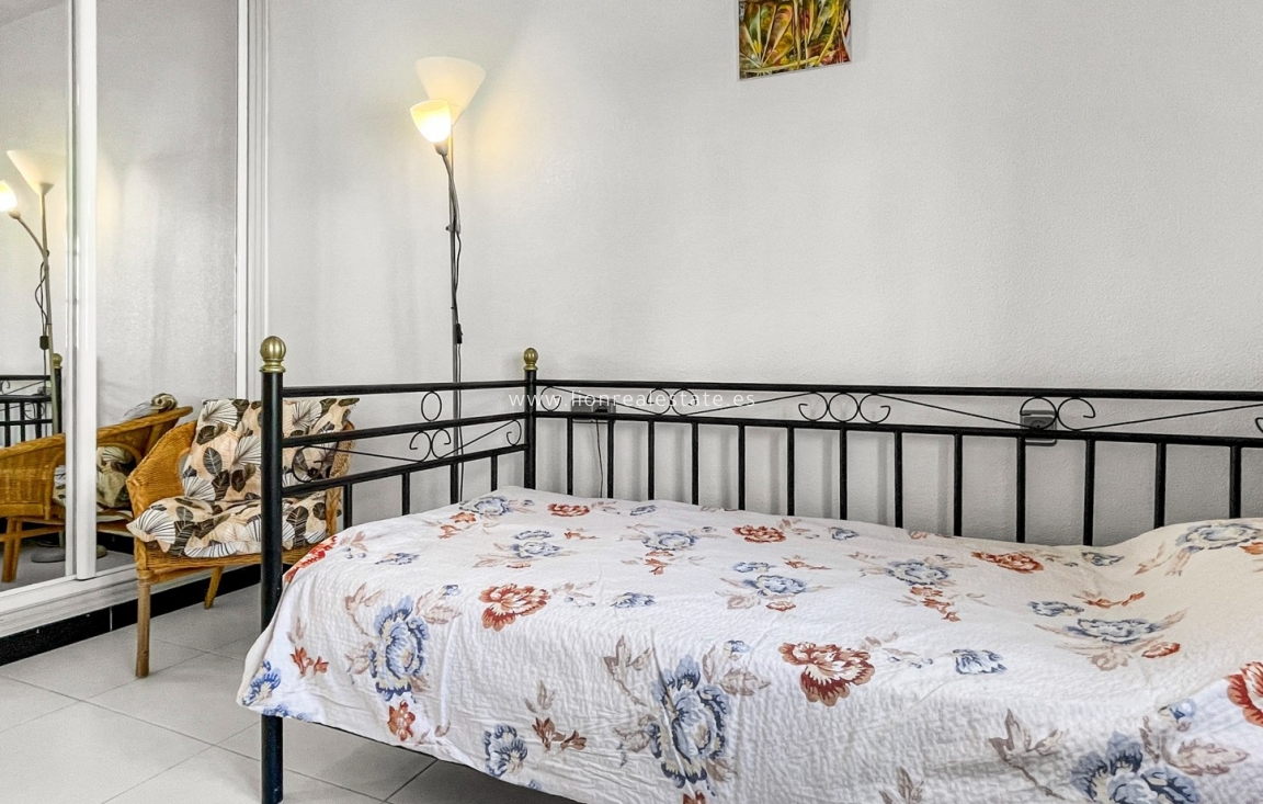 Перепродажа - Квартира / квартира - Orihuela Costa - Los Altos *