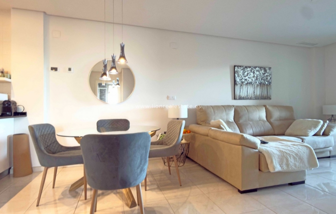 Перепродажа - Квартира / квартира - Orihuela Costa - Los Dolses