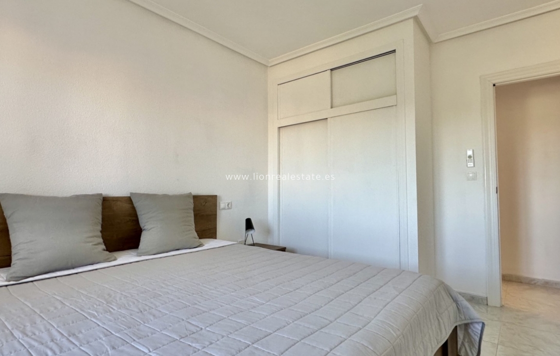 Перепродажа - Квартира / квартира - Orihuela Costa - Playa Flamenca