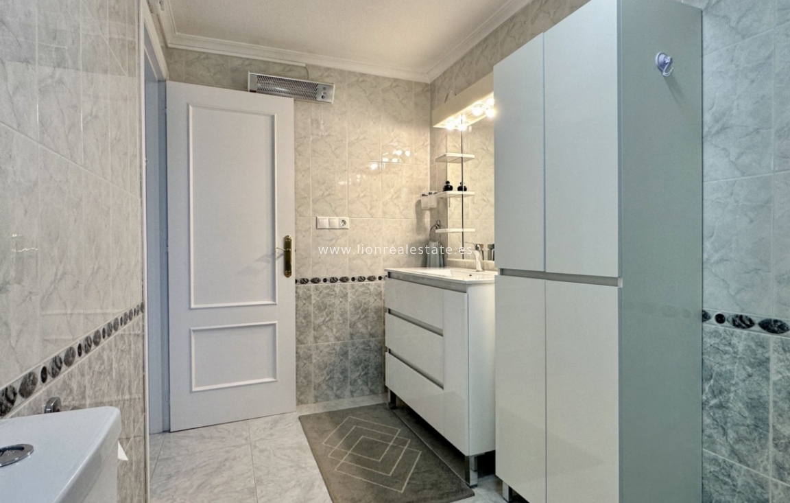 Перепродажа - Квартира / квартира - Orihuela Costa - Playa Flamenca