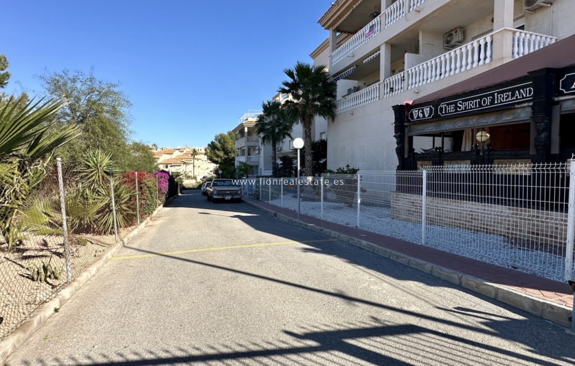 Перепродажа - Квартира / квартира - Orihuela Costa - Playa Flamenca