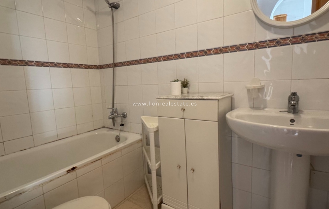 Перепродажа - Квартира / квартира - Orihuela Costa - Playa Flamenca