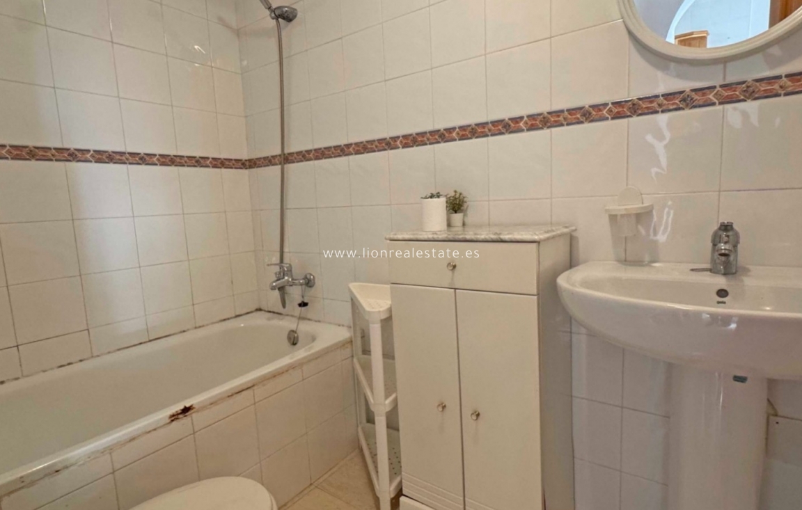 Перепродажа - Квартира / квартира - Orihuela Costa - Playa Flamenca