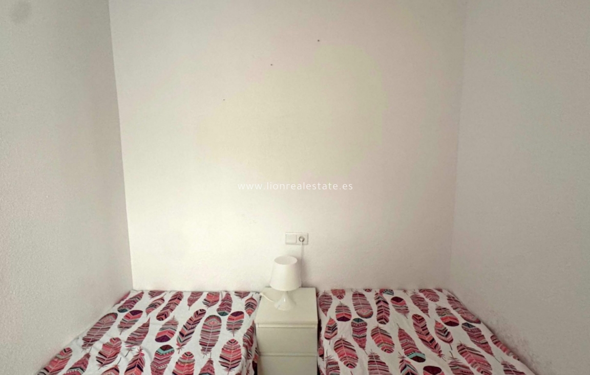 Перепродажа - Квартира / квартира - Orihuela Costa - Playa Flamenca