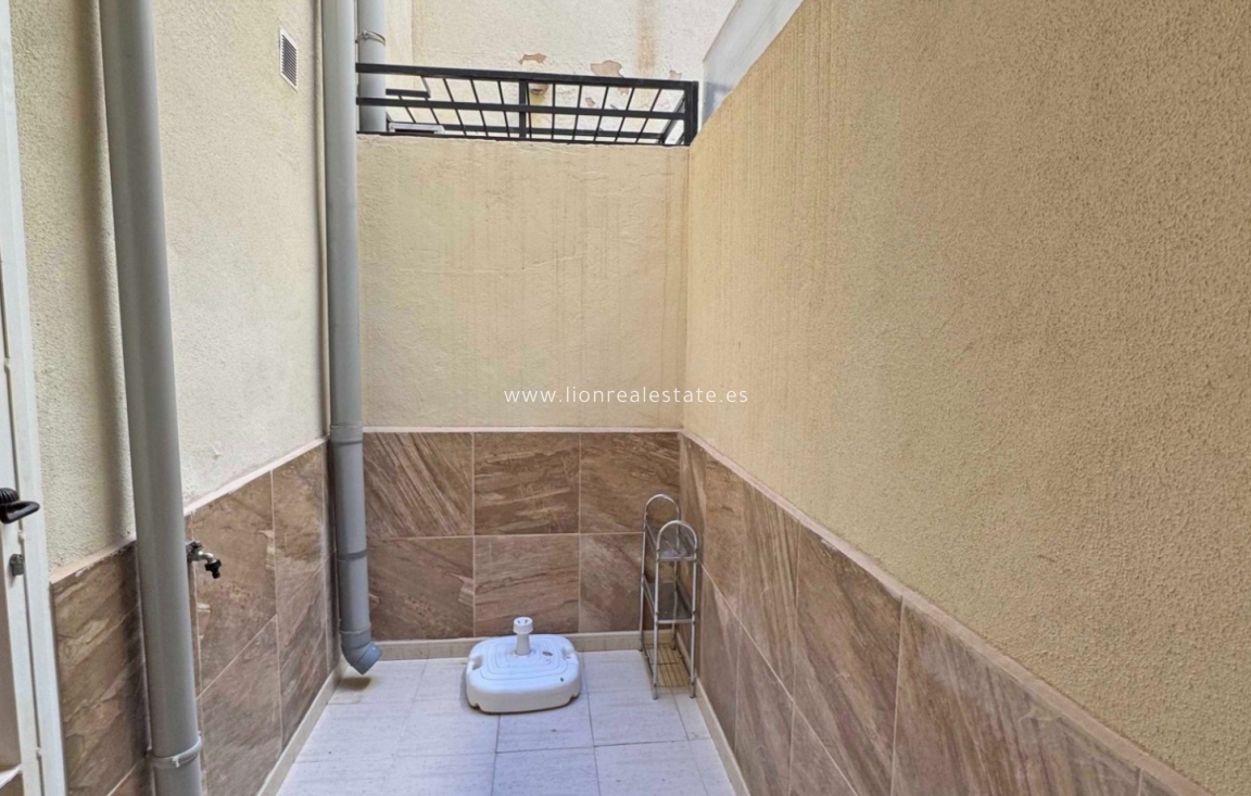 Перепродажа - Квартира / квартира - Orihuela Costa - Playa Flamenca