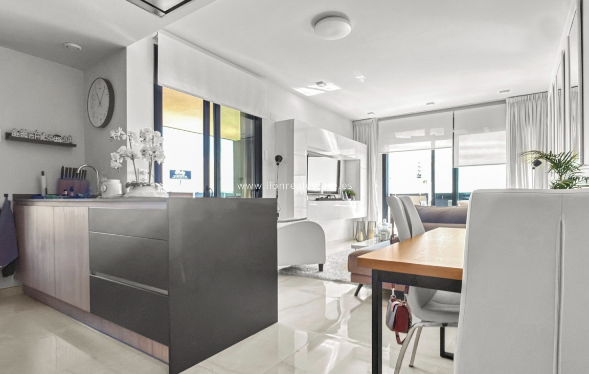 Перепродажа - Квартира / квартира - Orihuela Costa - Playa Flamenca