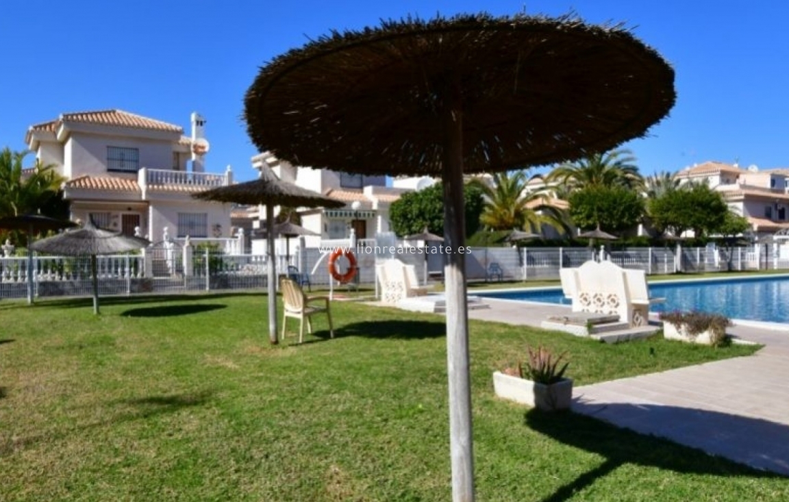 Перепродажа - Квартира / квартира - Orihuela Costa - Playa Flamenca