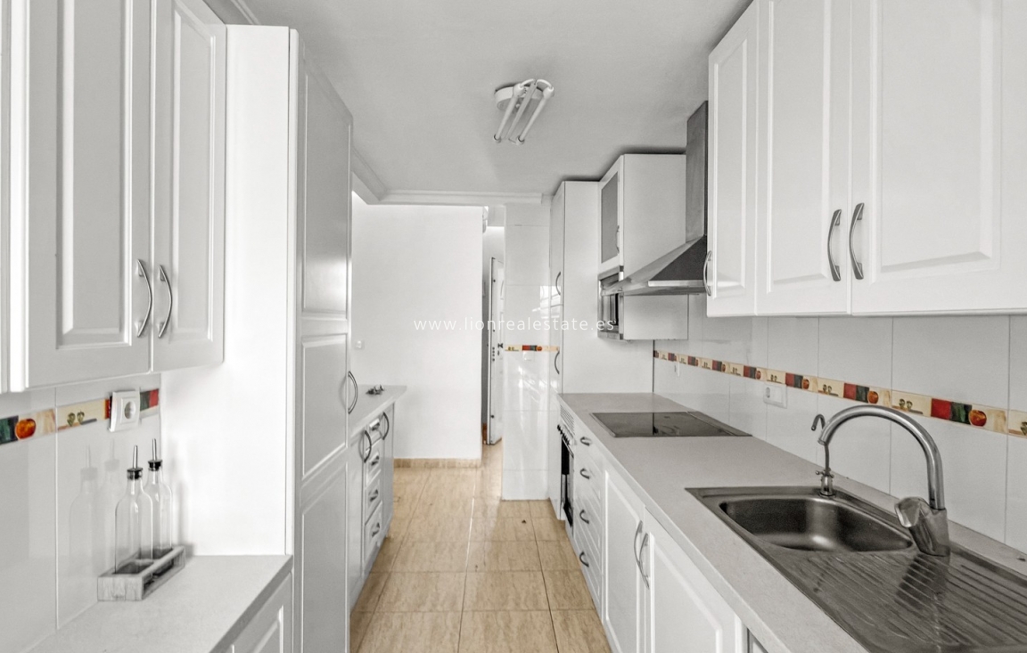 Перепродажа - Квартира / квартира - Orihuela Costa - Playa Flamenca