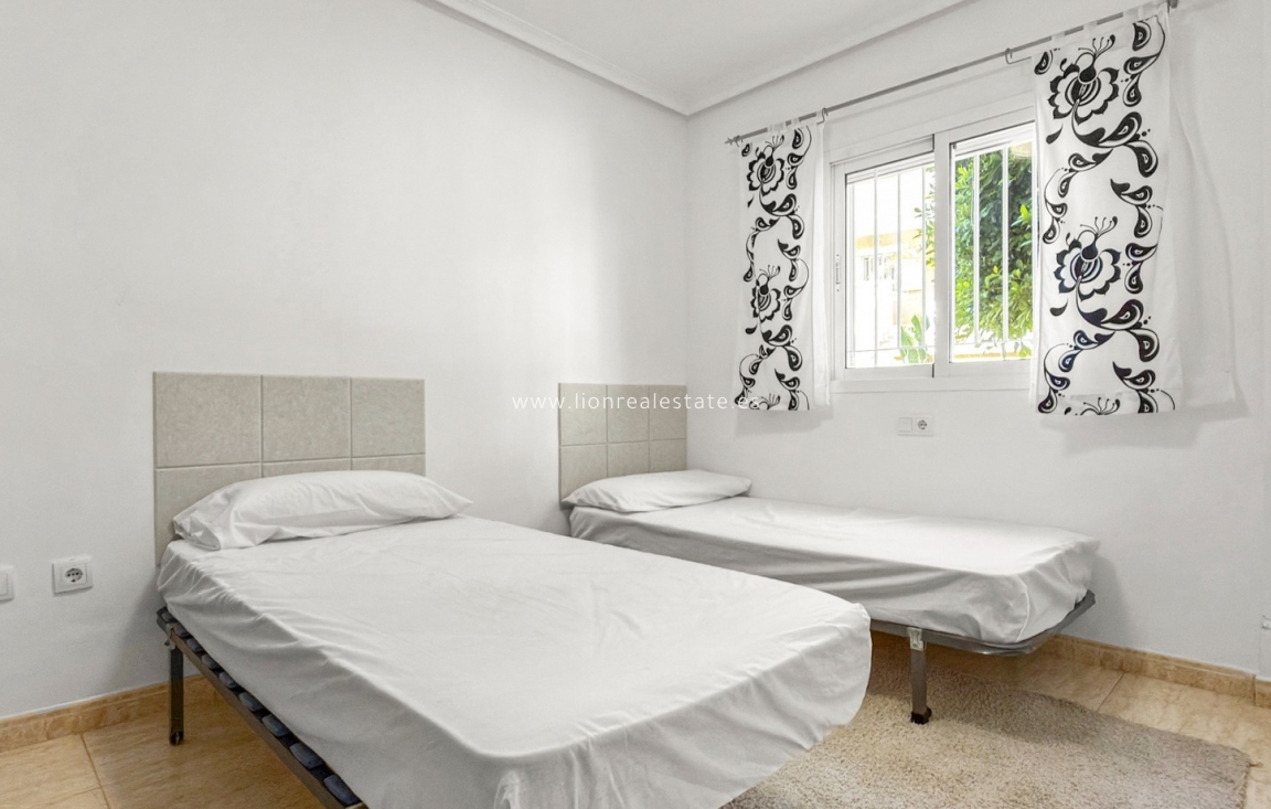 Перепродажа - Квартира / квартира - Orihuela Costa - Playa Flamenca