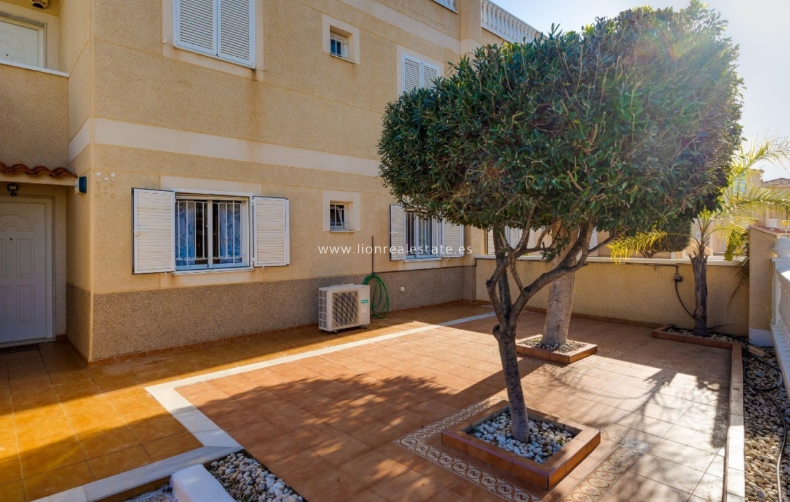 Перепродажа - Квартира / квартира - Orihuela Costa - Playa Flamenca