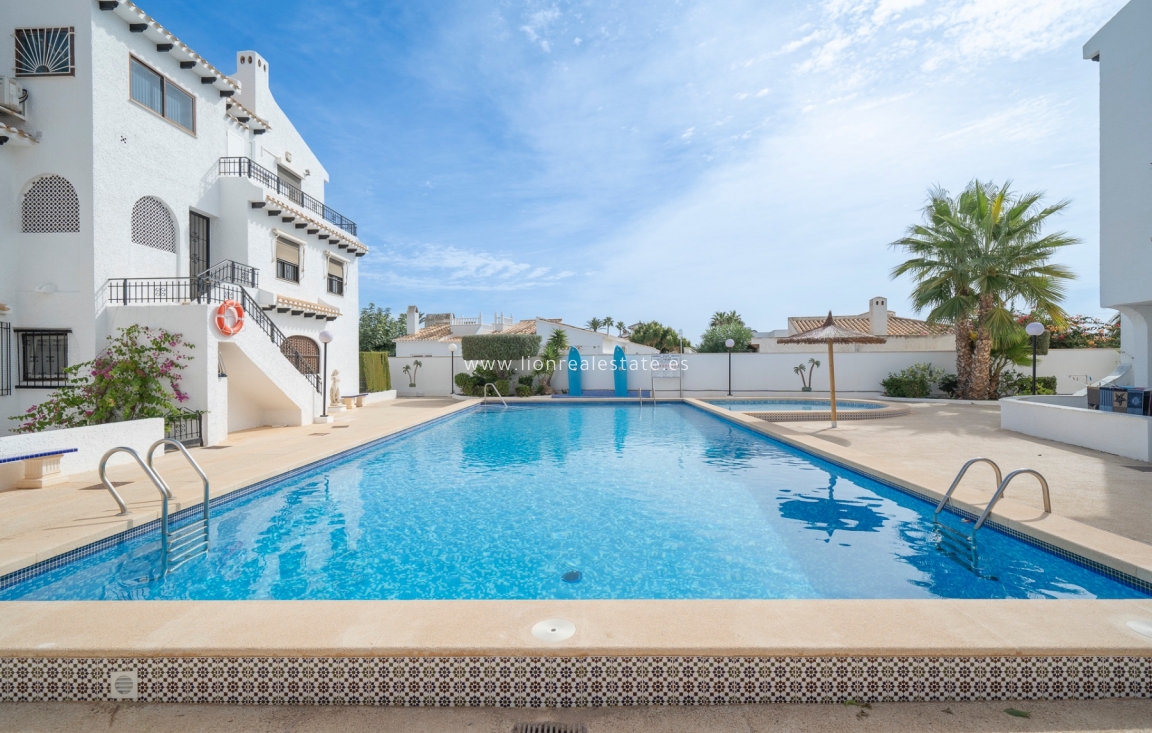 Перепродажа - Квартира / квартира - Orihuela Costa - Playa Flamenca