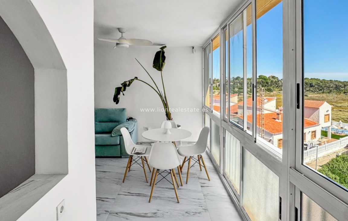 Перепродажа - Квартира / квартира - Orihuela Costa - Punta Prima