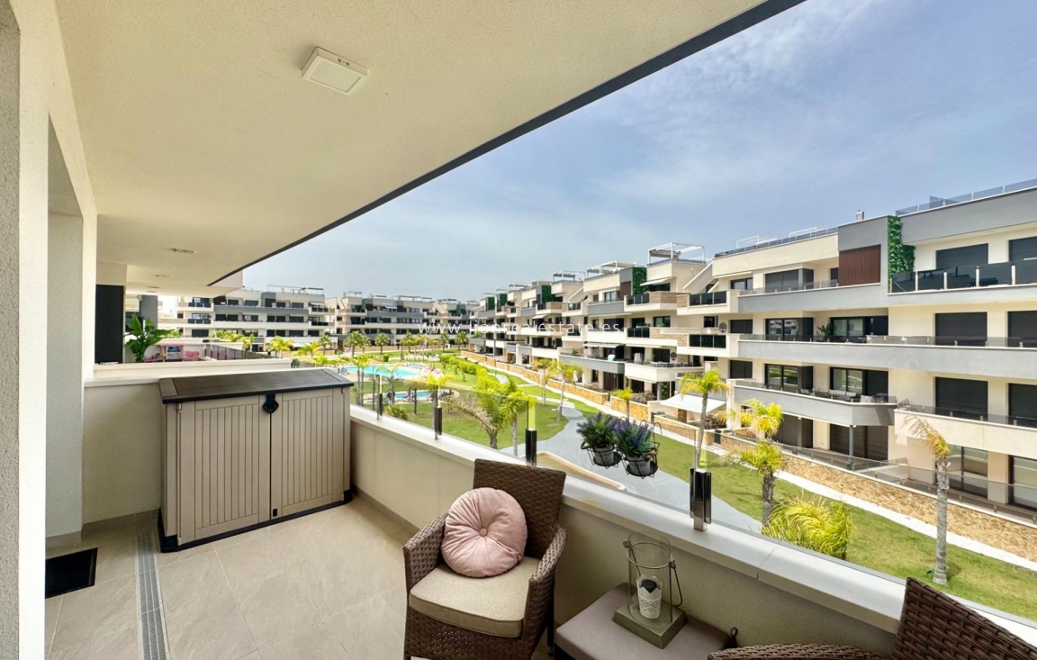 Перепродажа - Квартира / квартира - Orihuela Costa - Punta Prima