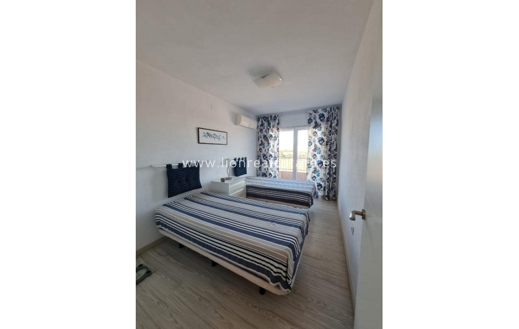 Перепродажа - Квартира / квартира - Orihuela Costa - Punta Prima