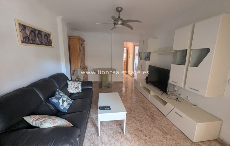 Перепродажа - Квартира / квартира - Orihuela Costa - Punta Prima