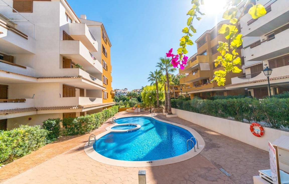 Перепродажа - Квартира / квартира - Orihuela Costa - Punta Prima