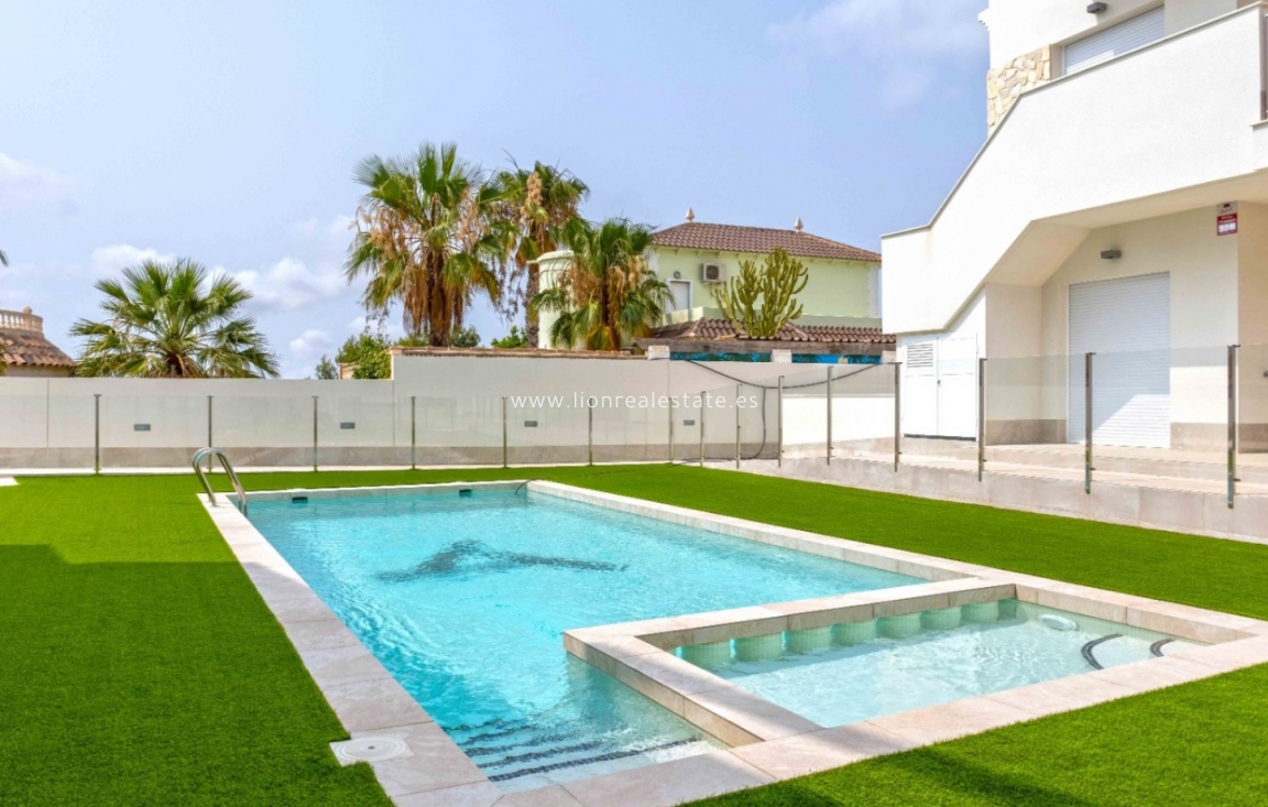 Перепродажа - Квартира / квартира - Orihuela Costa - Villamartín