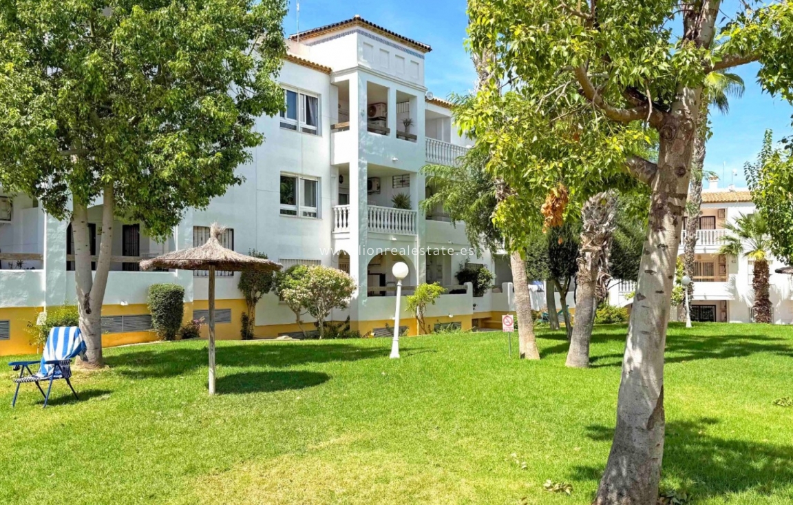 Перепродажа - Квартира / квартира - Orihuela Costa - Villamartín