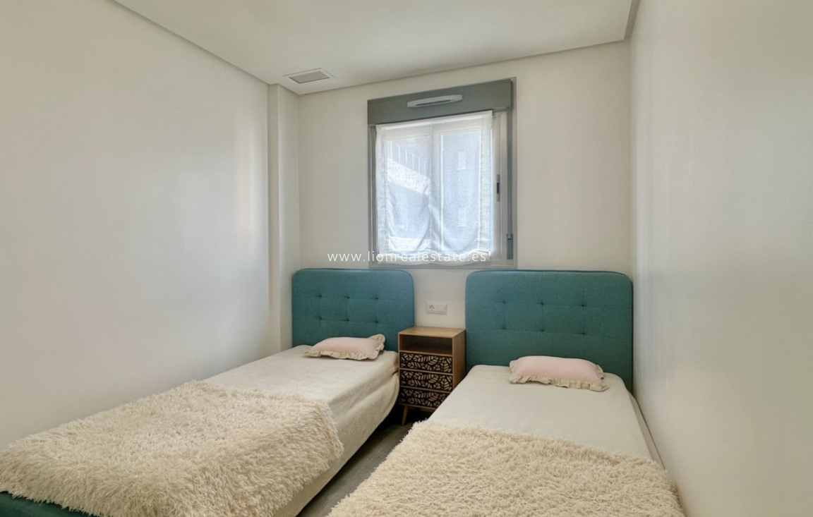 Перепродажа - Квартира / квартира - Orihuela Costa - Villamartín