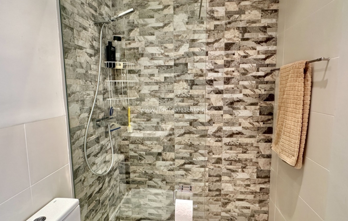 Перепродажа - Квартира / квартира - Orihuela Costa - Villamartín