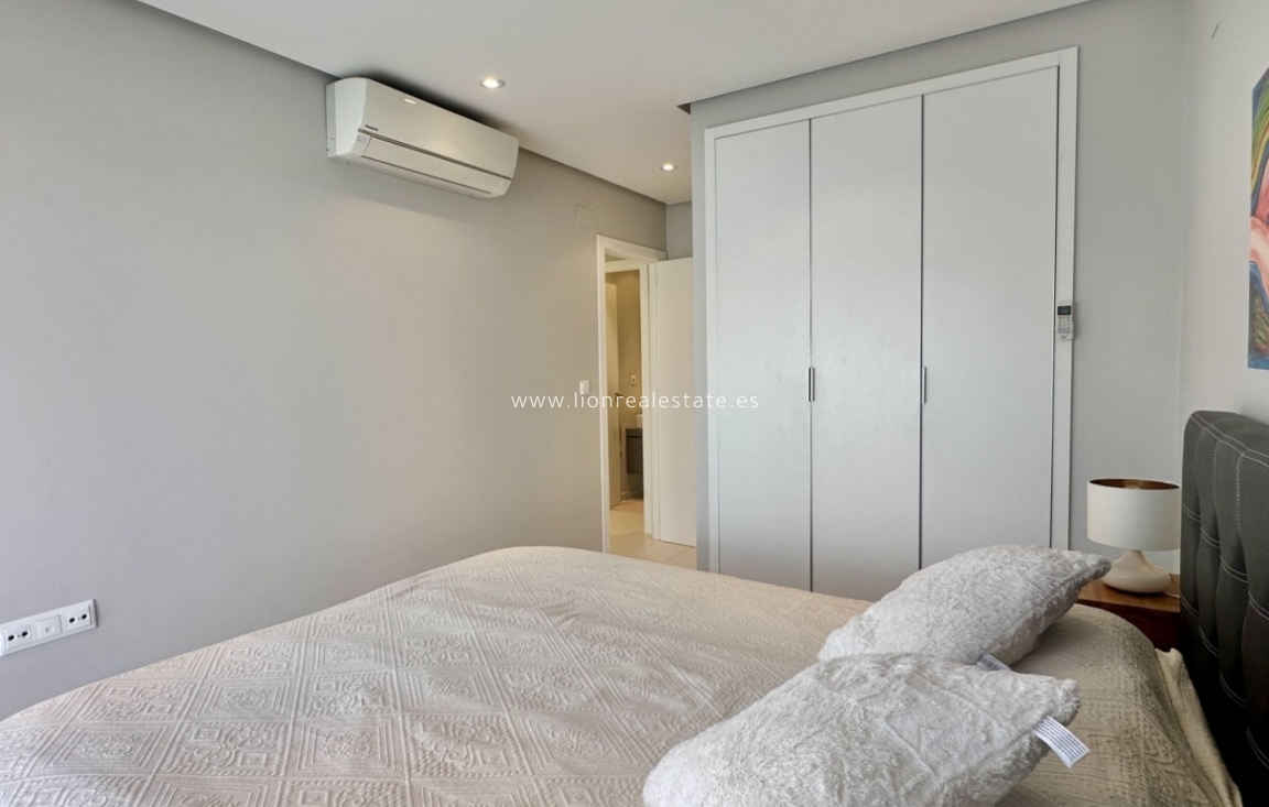 Перепродажа - Квартира / квартира - Orihuela Costa - Villamartín