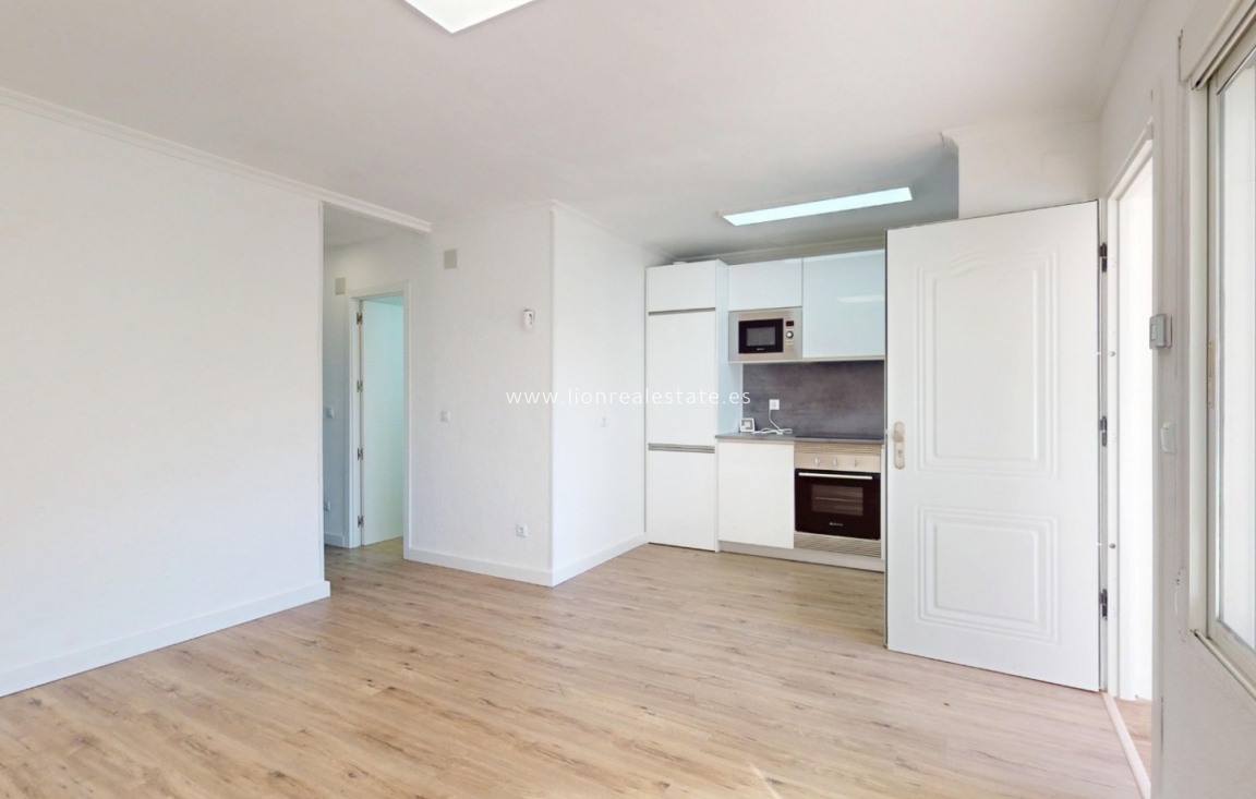 Перепродажа - Квартира / квартира - Orihuela Costa - Villamartín