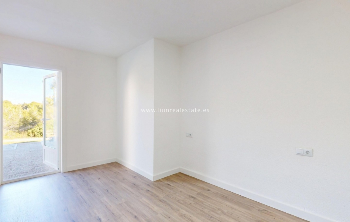 Перепродажа - Квартира / квартира - Orihuela Costa - Villamartín