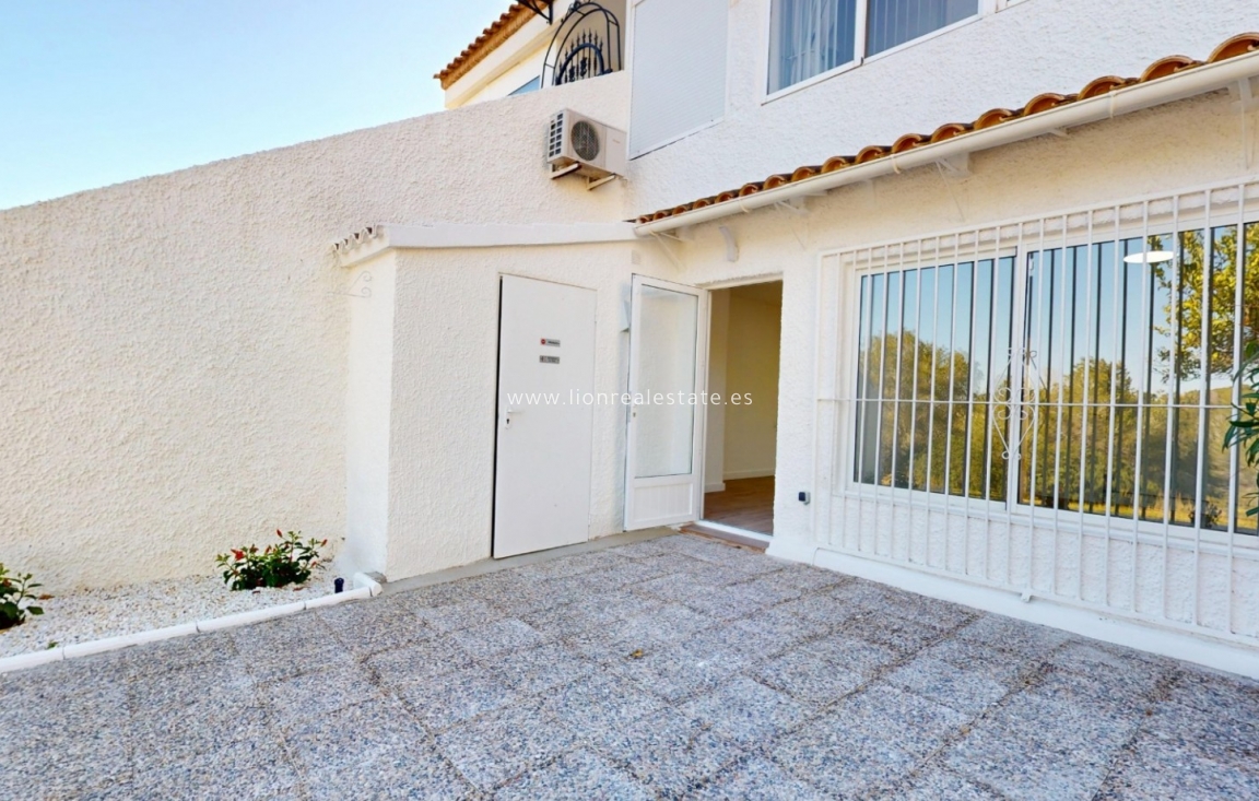 Перепродажа - Квартира / квартира - Orihuela Costa - Villamartín