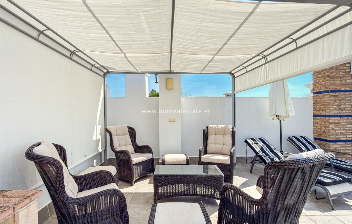 Перепродажа - Квартира / квартира - Orihuela Costa - Villamartín