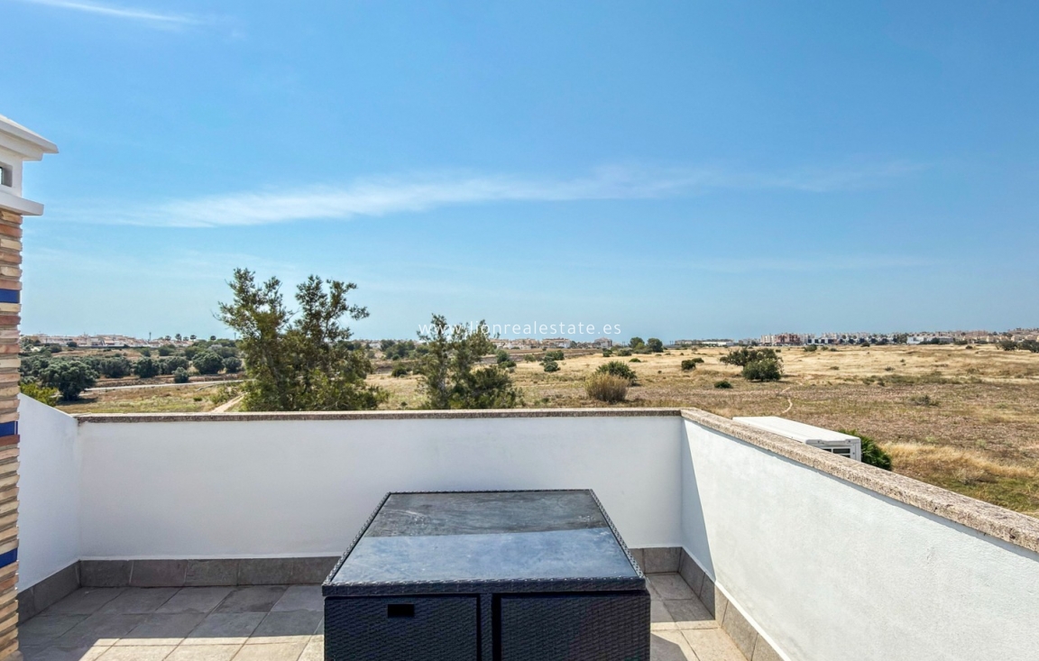 Перепродажа - Квартира / квартира - Orihuela Costa - Villamartín