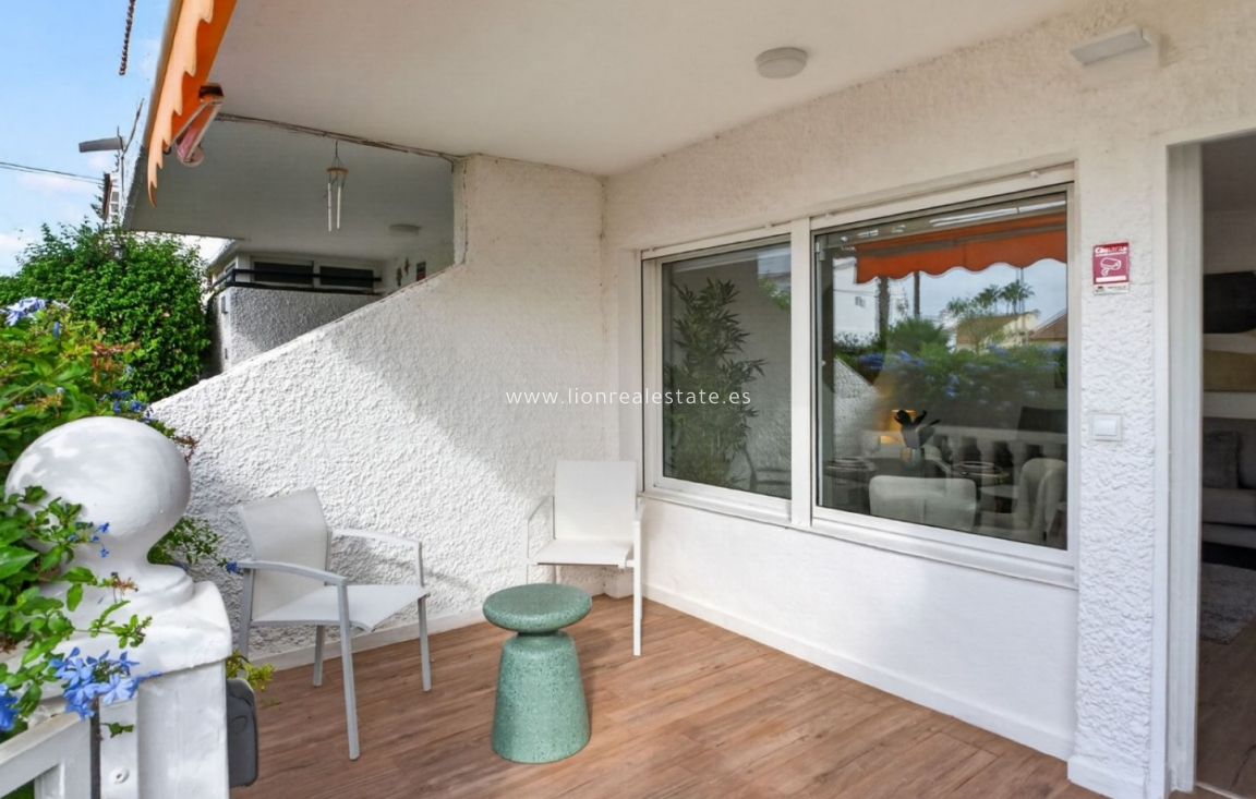 Перепродажа - Квартира / квартира - Orihuela Costa - Villamartín