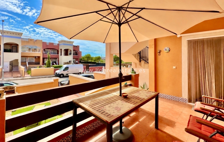 Перепродажа - Квартира / квартира - Orihuela Costa