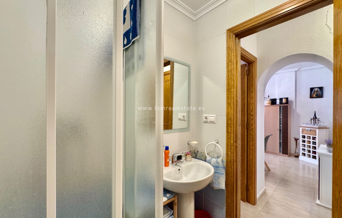 Перепродажа - Квартира / квартира - Orihuela Costa