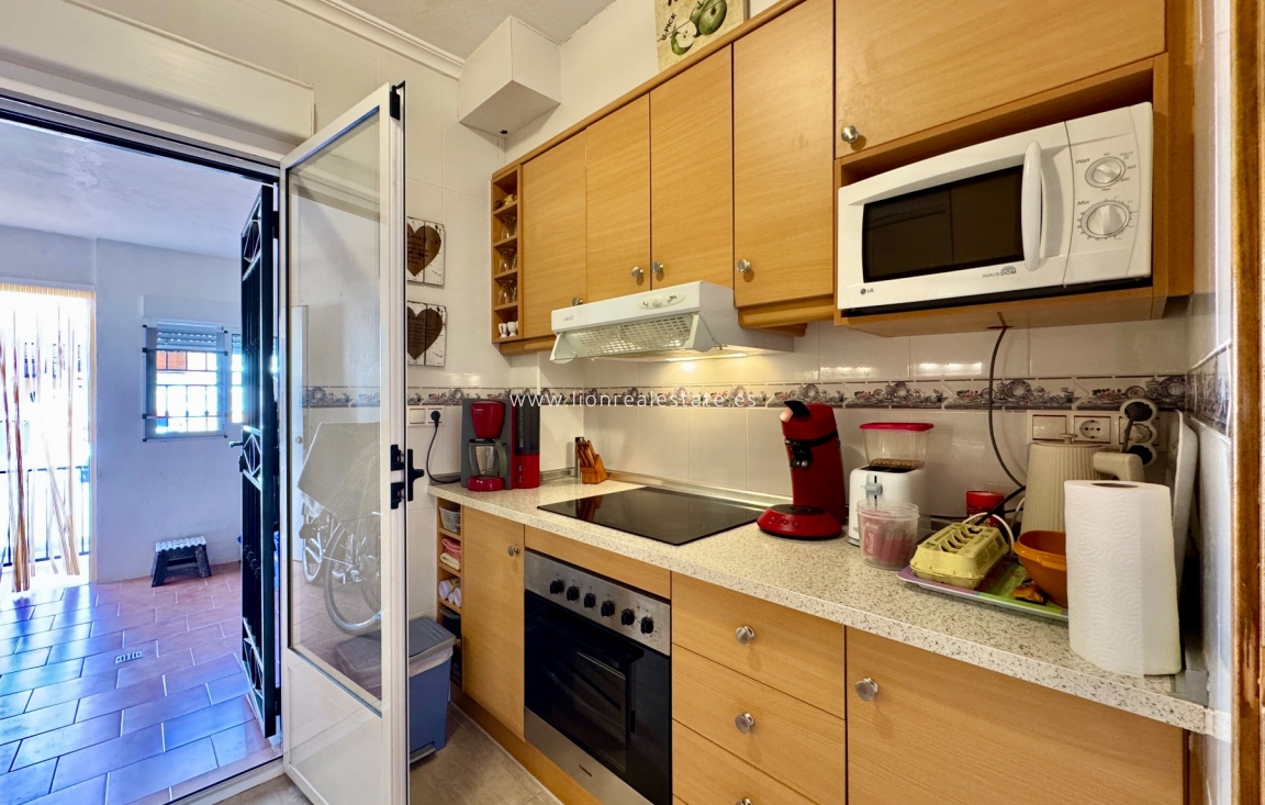 Перепродажа - Квартира / квартира - Orihuela Costa