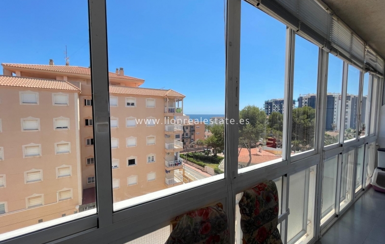 Перепродажа - Квартира / квартира - Punta Prima