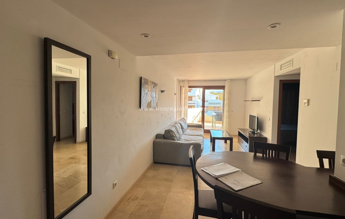 Перепродажа - Квартира / квартира - Punta Prima