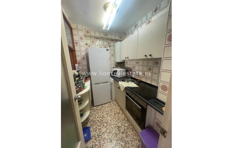 Перепродажа - Квартира / квартира - Punta Prima