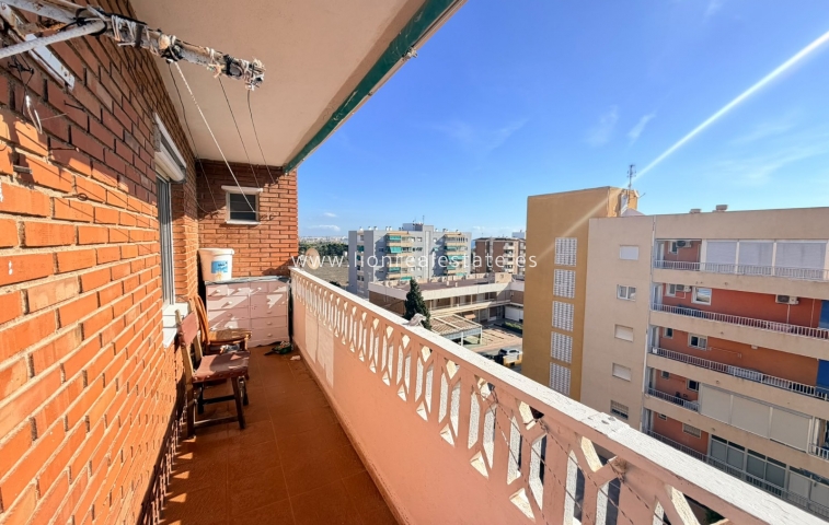 Перепродажа - Квартира / квартира - Punta Prima