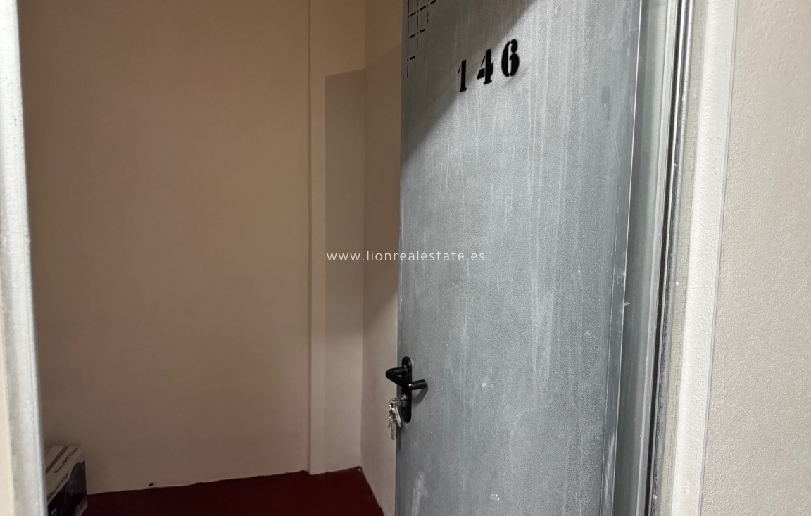 Перепродажа - Квартира / квартира - Punta Prima